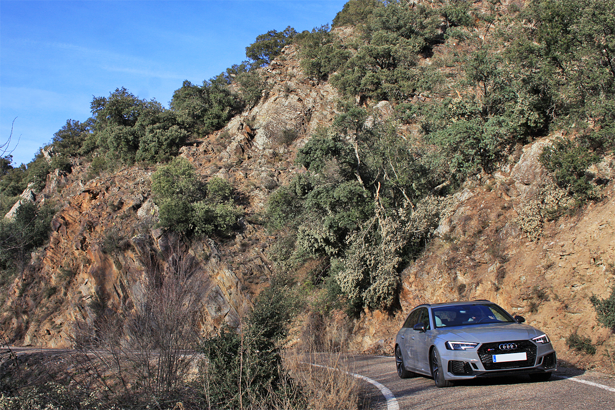 center32 audi-rs4-avant-montaña-blog