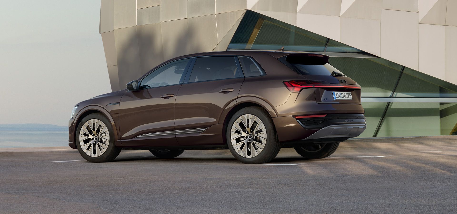 Audi-Q8-etron-pura-expresividad