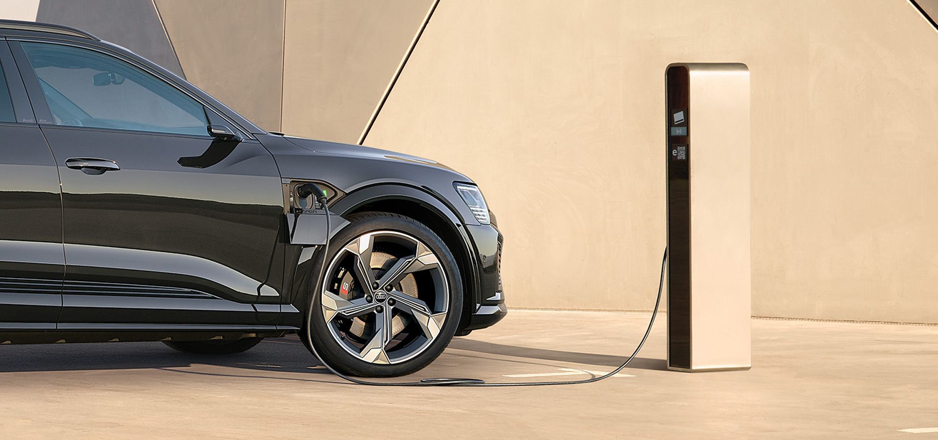 Audi-SQ8-etron-aun-mas-facil