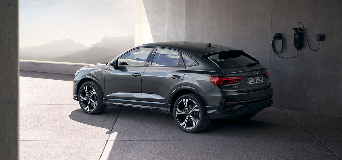 Audi-Q3-sportback-TFSIe-carga-en-casa Audi-Q3-sportback-TFSIe-carga-en-casa