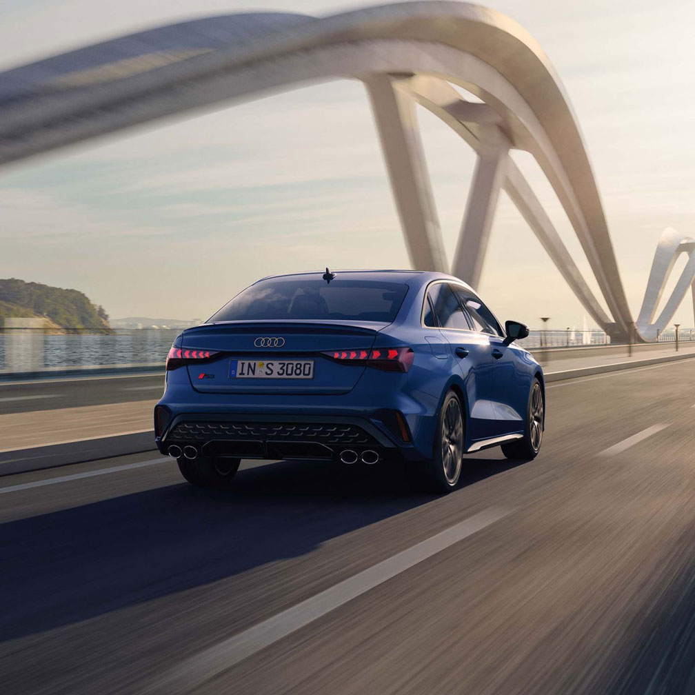 Audi-s3-sedan-rendimiento-en-cada-viaje